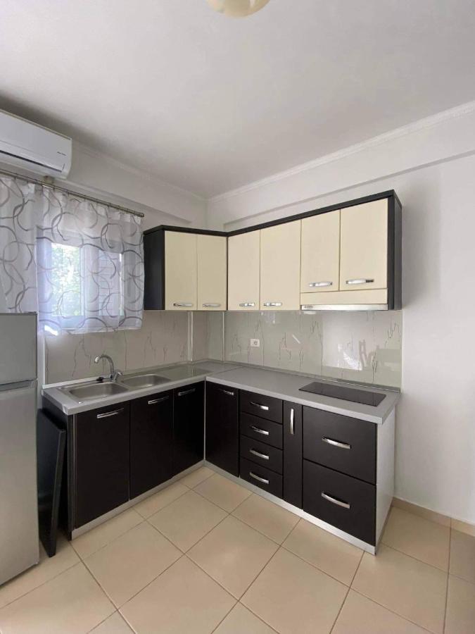 Green Apartments Ксамил Экстерьер фото