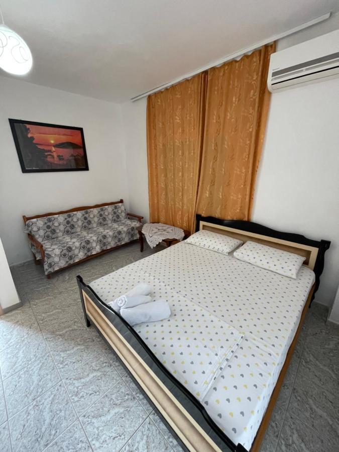 Green Apartments Ксамил Экстерьер фото