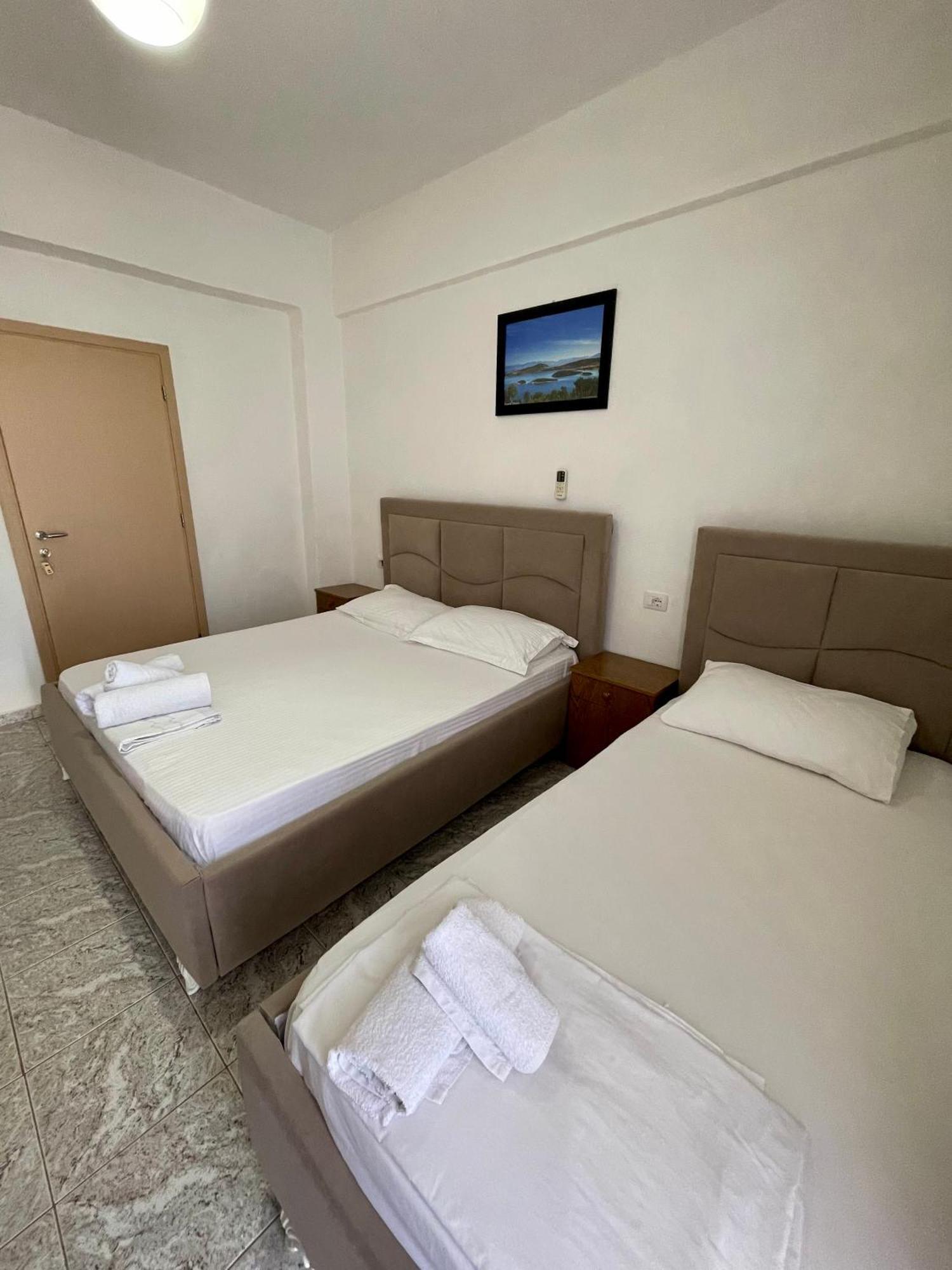Green Apartments Ксамил Экстерьер фото